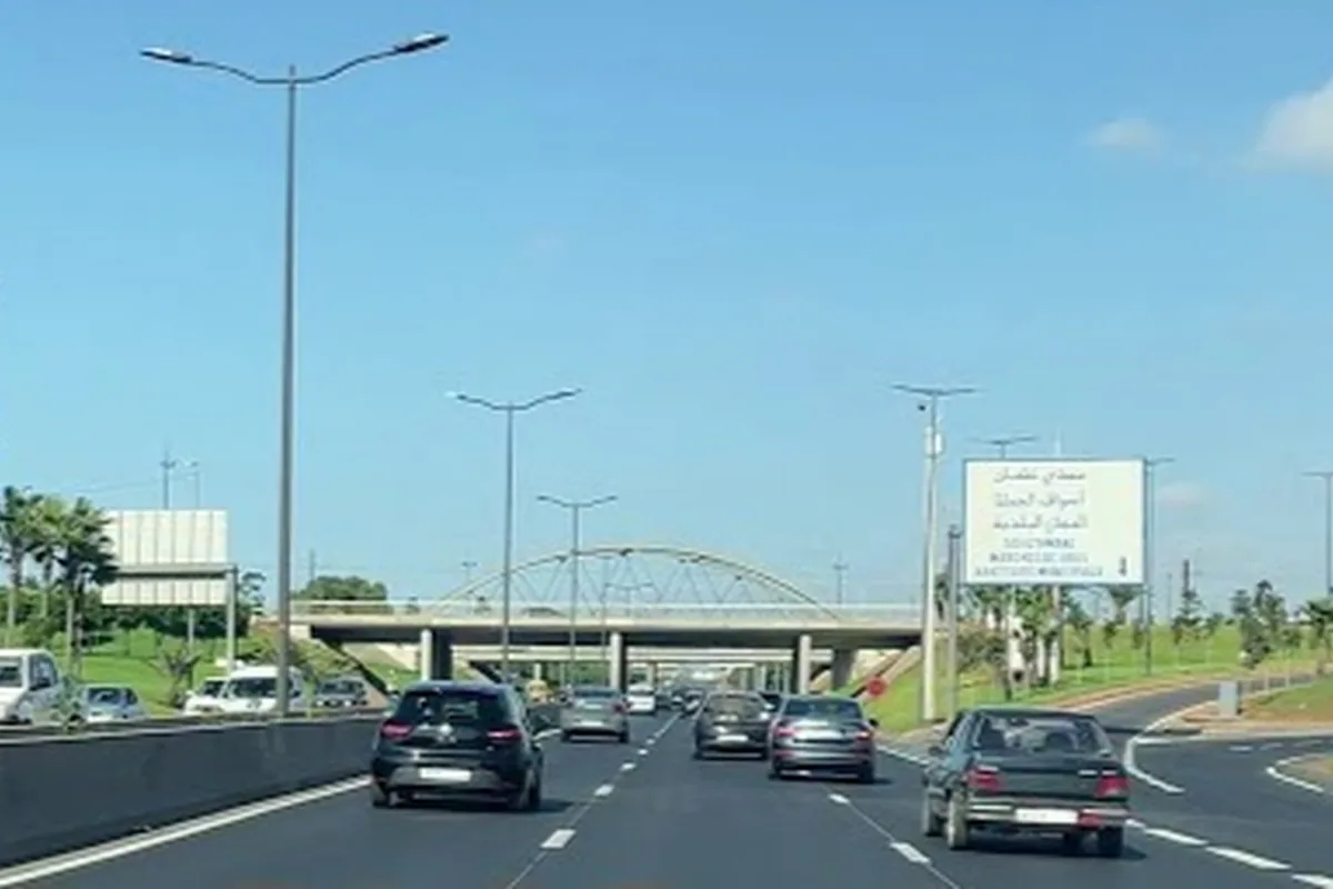 Stadtautobahn in Casablanca, Marokko